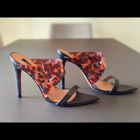 Brand New BCBGMAXAZRIA Pointy Toe Heels size 7.5 - Picture 8 of 12